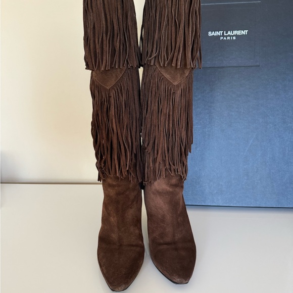 Saint Laurent fringe suede boots - Picture 9 of 12